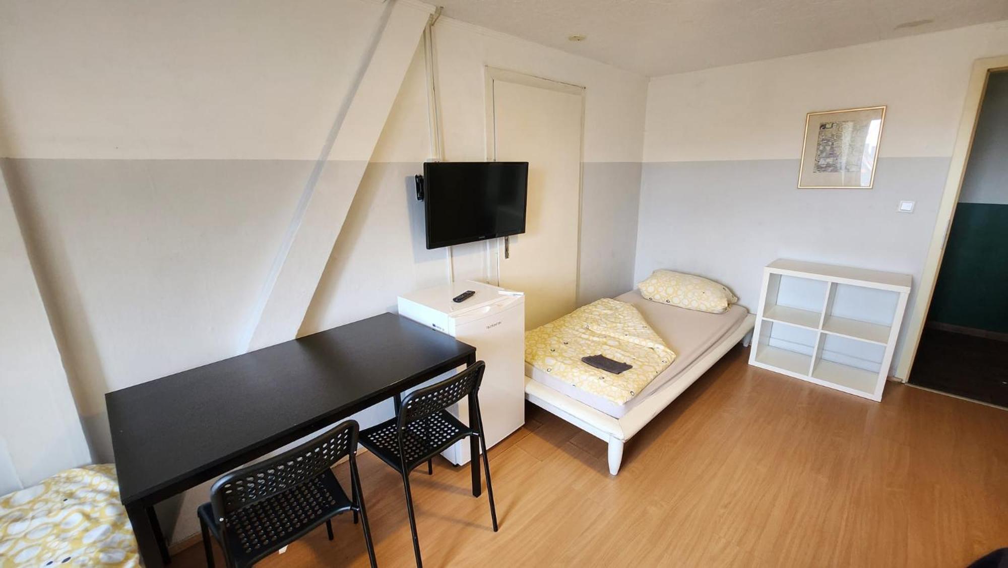 Moderne Studio Apartments Und 120Qm Wohnungen In Oberhausen, Ideal Fuer Geschaeftsreisende Und Monteure Oberhausen  Exteriér fotografie