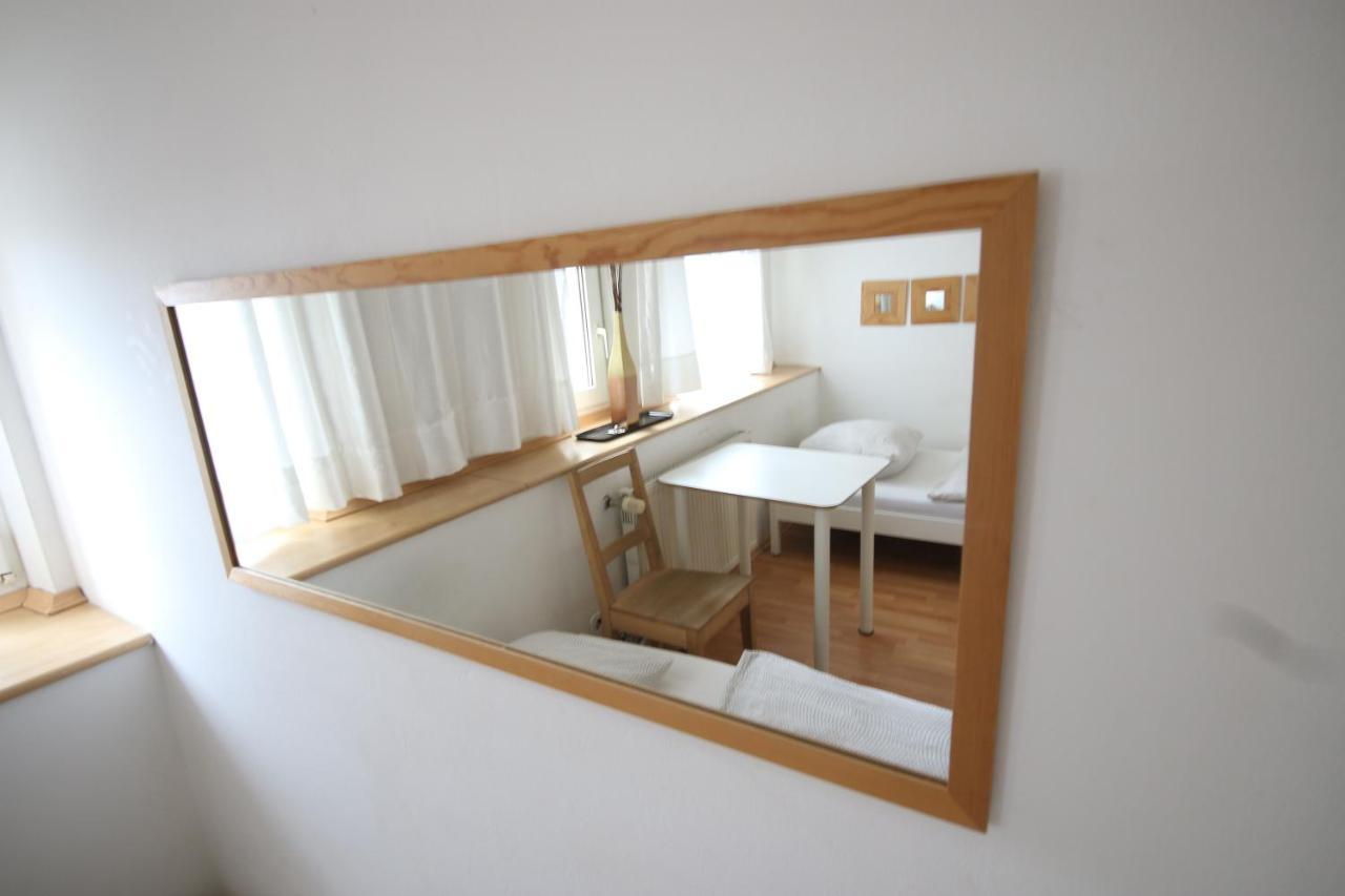 Moderne Studio Apartments Und 120Qm Wohnungen In Oberhausen, Ideal Fuer Geschaeftsreisende Und Monteure Oberhausen  Exteriér fotografie