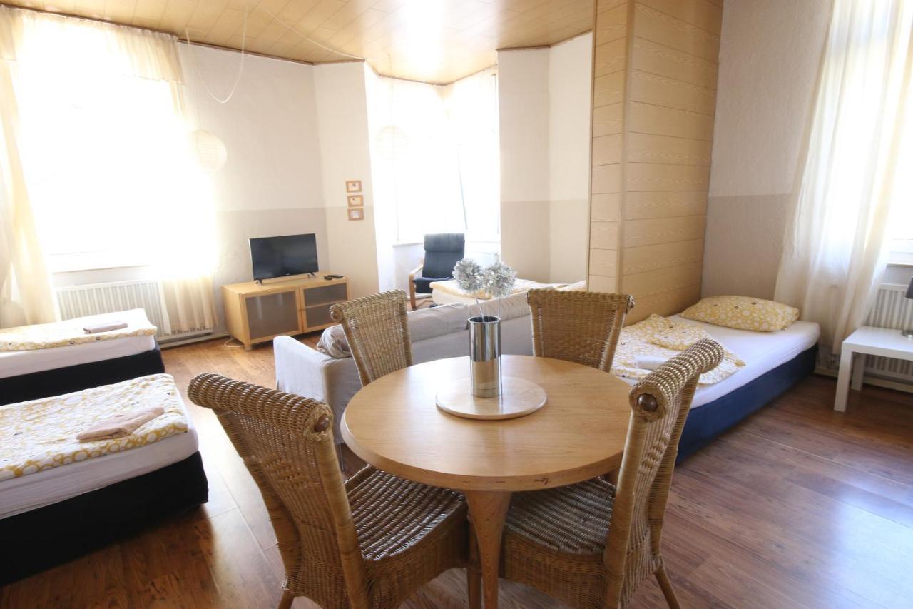 Moderne Studio Apartments Und 120Qm Wohnungen In Oberhausen, Ideal Fuer Geschaeftsreisende Und Monteure Oberhausen  Exteriér fotografie