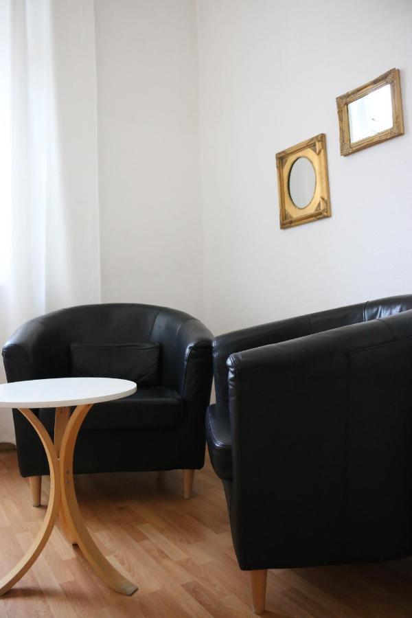 Moderne Studio Apartments Und 120Qm Wohnungen In Oberhausen, Ideal Fuer Geschaeftsreisende Und Monteure Oberhausen  Exteriér fotografie
